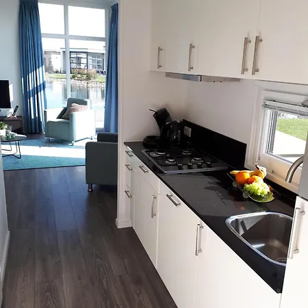 Marina Strandbad Haus Am Steg Haus Nr 57 Hébergement de vacances